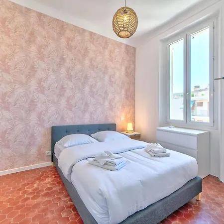 Maison Sara Les Pins *