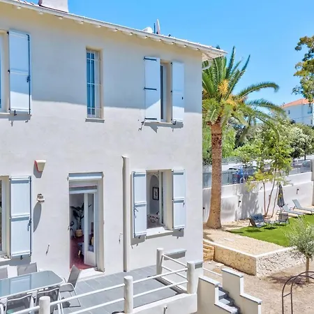 Maison Sara Les Pins بيت للعطل جوان ليه باه
